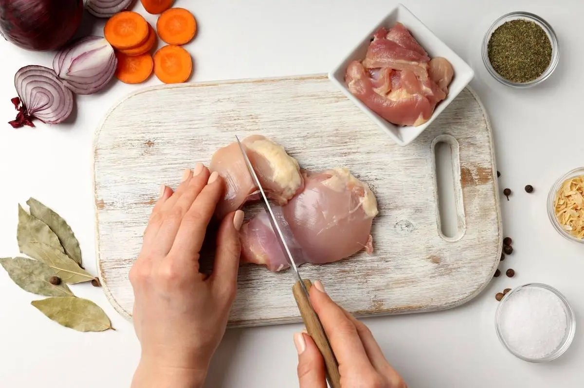 مزه دار کردن مرغ برای جوجه کباب | ۵ روش‌ طلایی برای مزه دار کردن مرغ کبابی