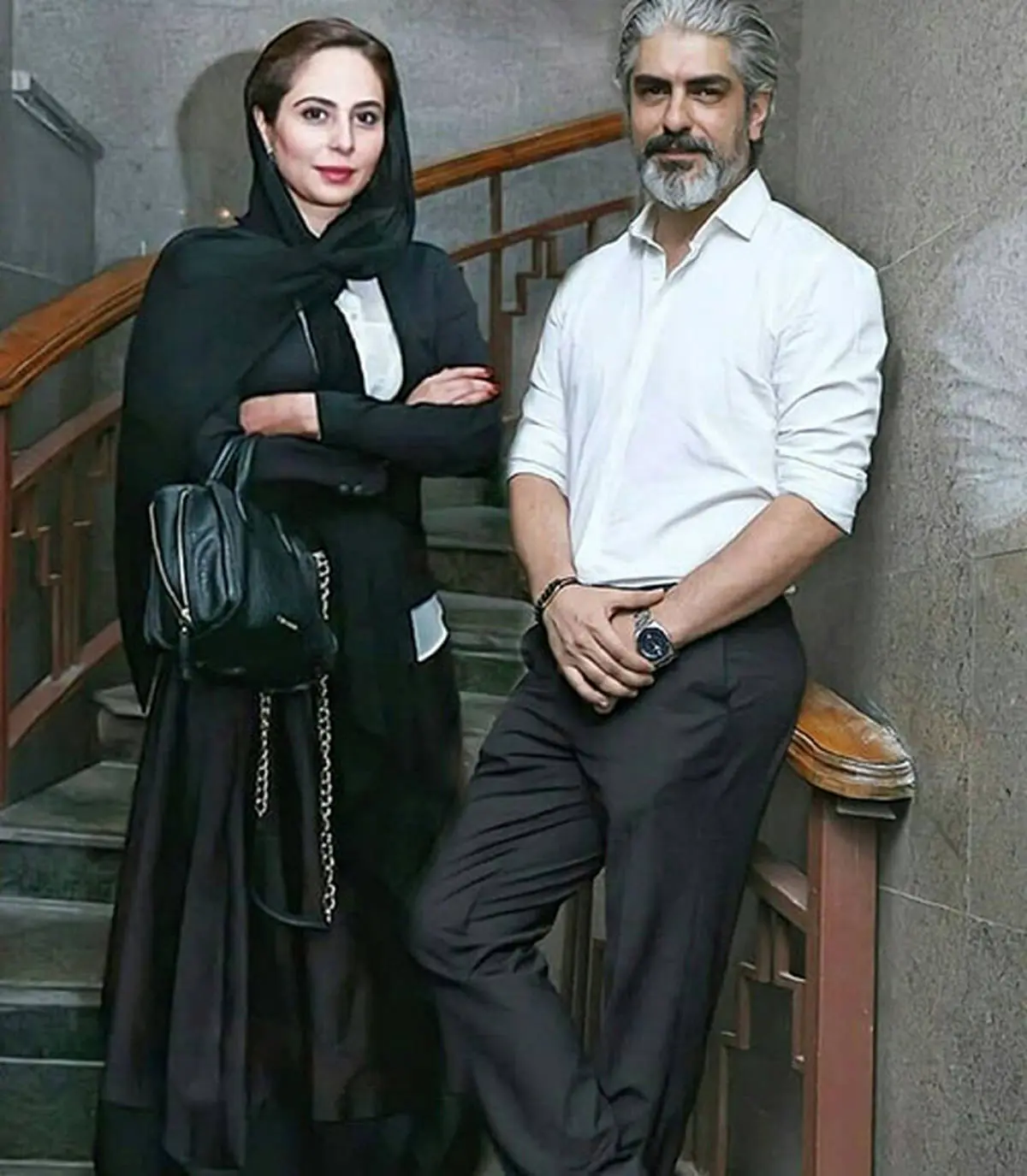 عکس عاشقانه مهدی پاکدل و همسر دومش | دلبری رعنا آزادی ور برای همسرش