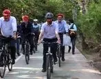 دردسر دوچرخه‌سواری برای وزیر جوان