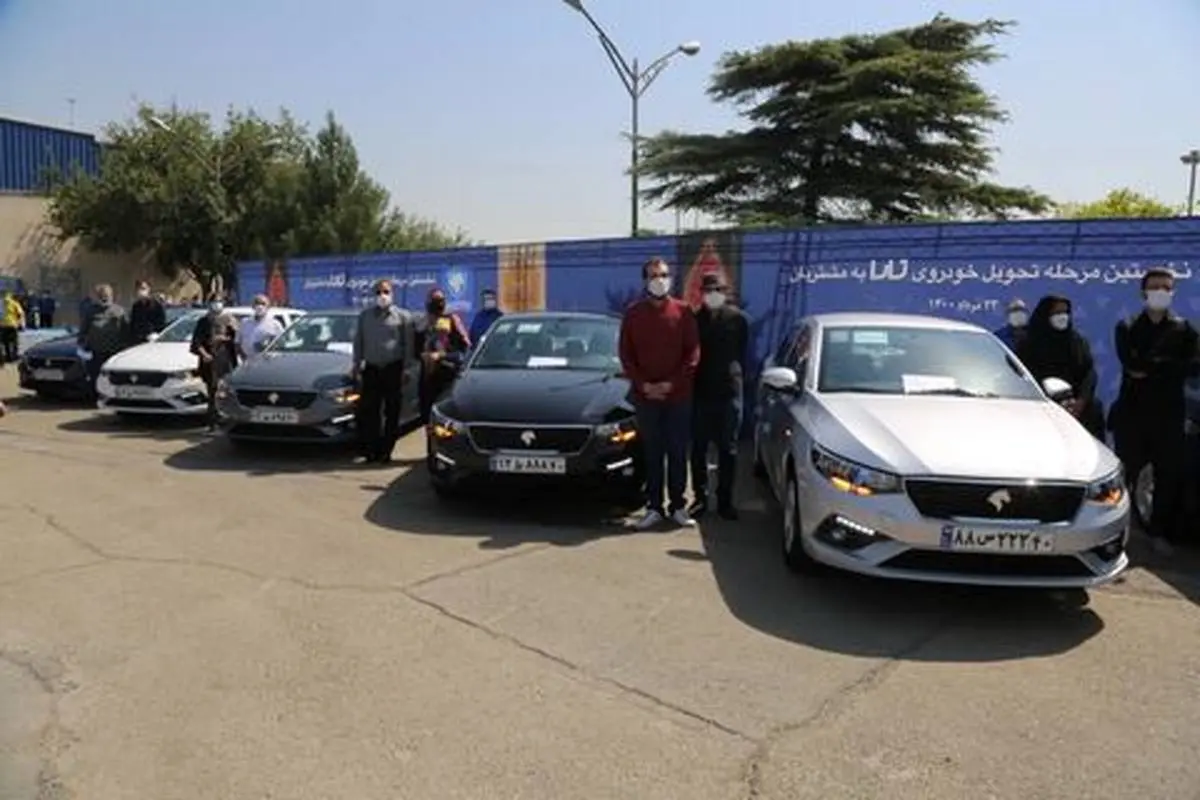 هنرنمایی آبی‌ پوشان ایران‌ خودرو از خنثی‌ سازی تحریم‌ ها تا طراحی و تولید ستاره ایرانی

