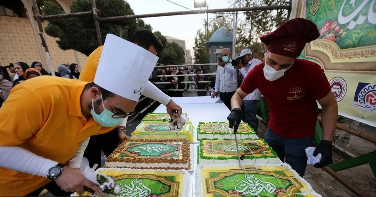 فیلم جنجالی از دعوا بر سر کیک در مهمانی عید غدیر +فیلم