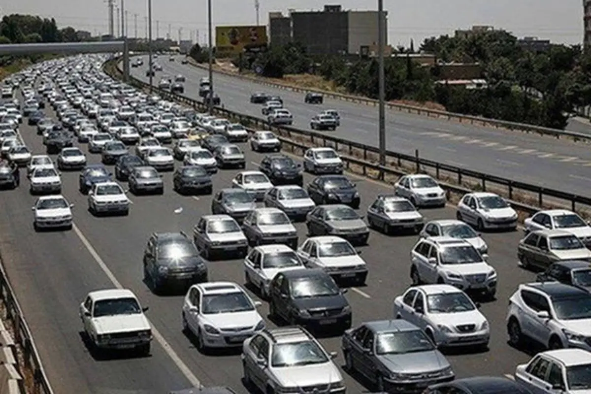  جاده چالوس و آزاد راه تهران- شمال مسدود شد