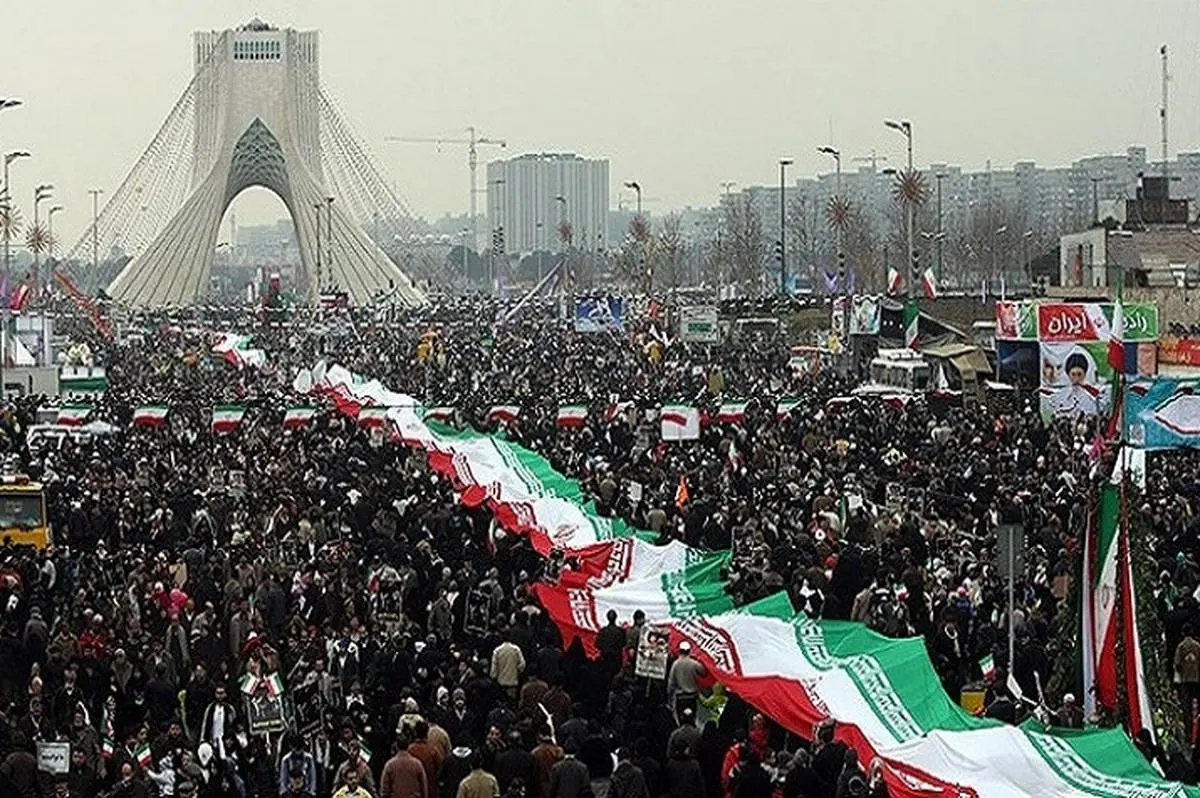 ایران اسلامی امروز در دستیابی به استقلال از هیچ کوششی دریغ نخواهد کرد 