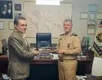 دیدار مدیرعامل بانک ملت با فرمانده کل نیروی دریایی ارتش