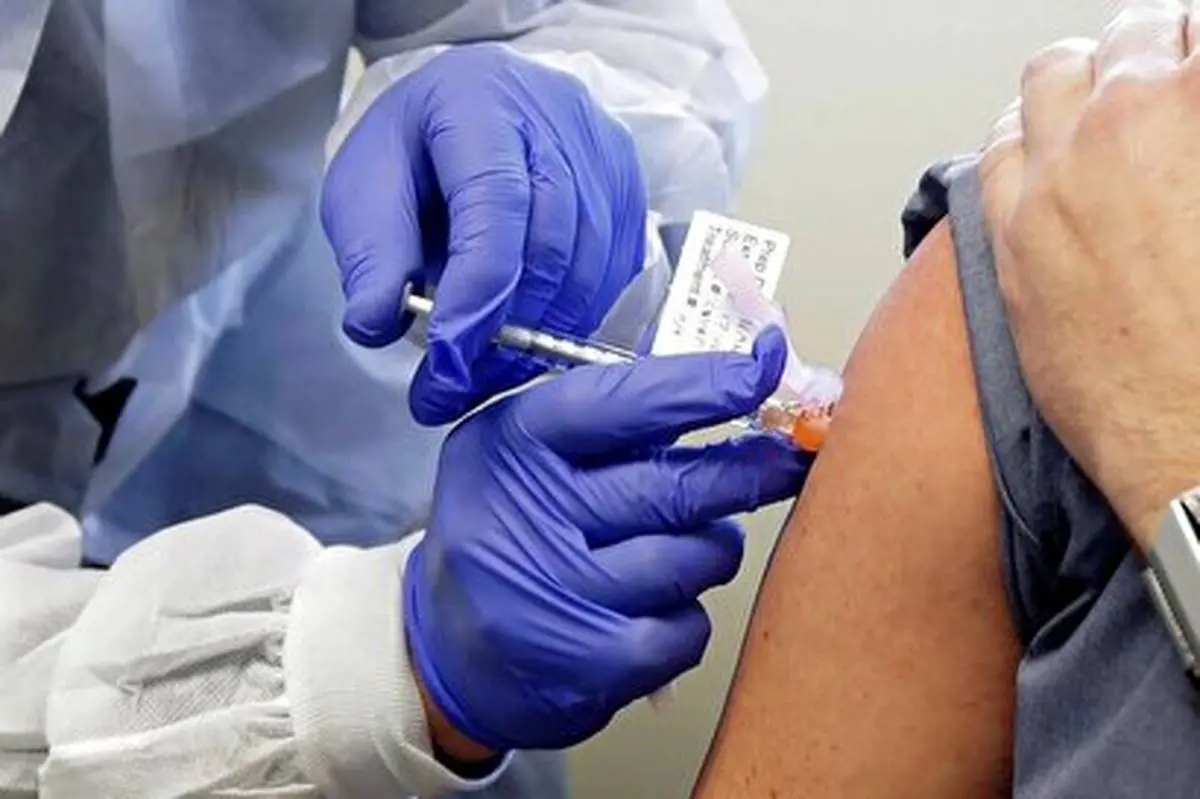 خطر مرگ/ چه کسانی باید از تزریق واکسن کرونا خودداری کنند؟ + فیلم
