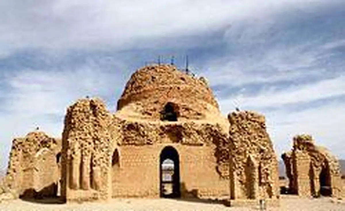بازدید یک میلیون و ۵۰۰ هزار گردشگر از بناهای تاریخی فارس