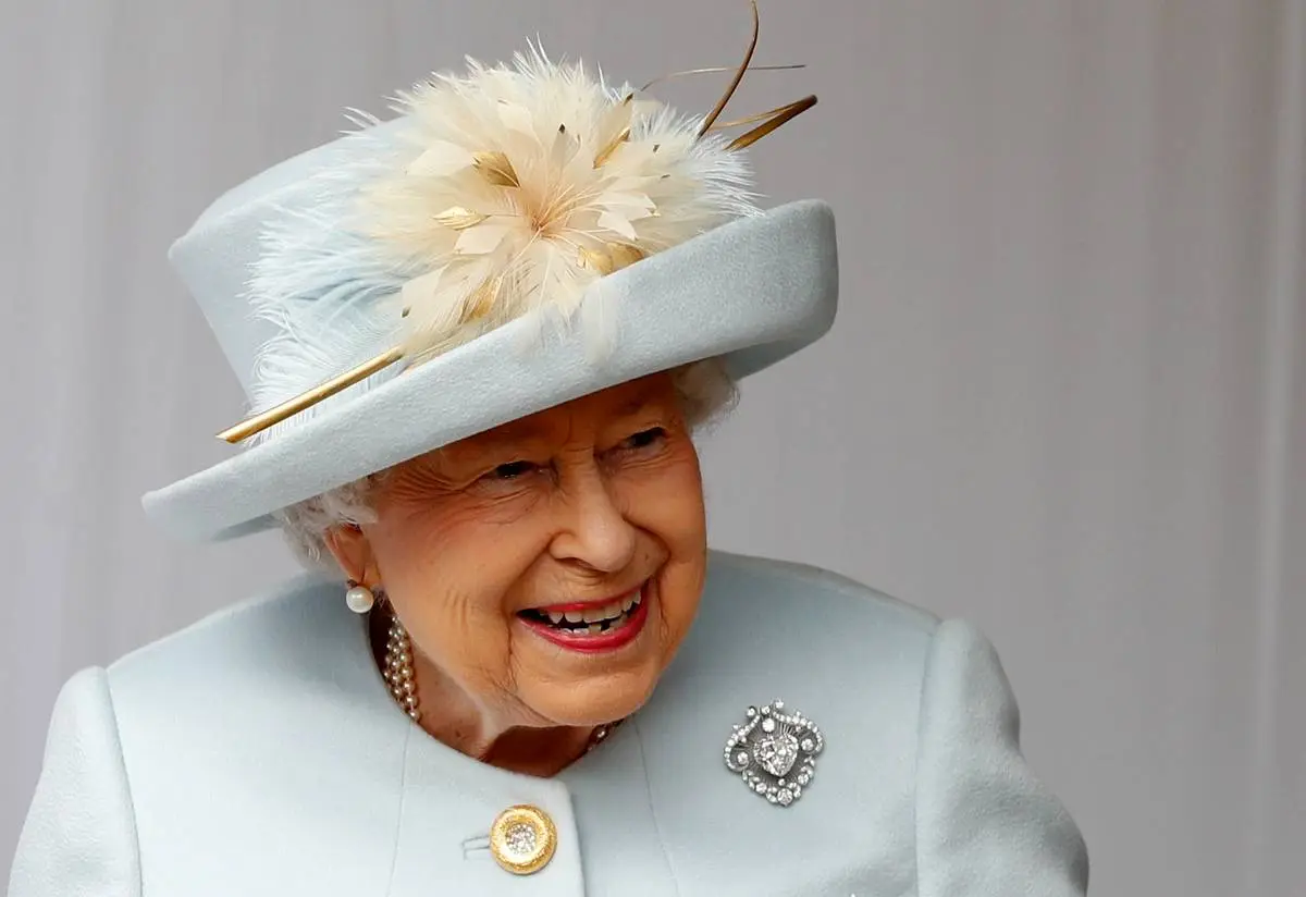 ملکه انگلیس در 96 سالگی درگذشت | جایگزین احتمالی ملکه انگلیس