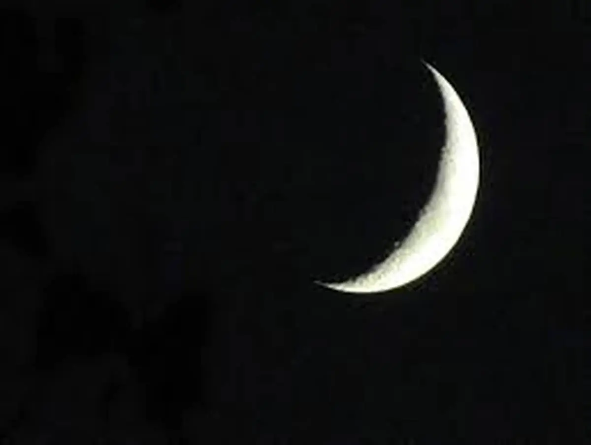 حلقه‌ نورانی جالب دور ماه + عکس دیدنی