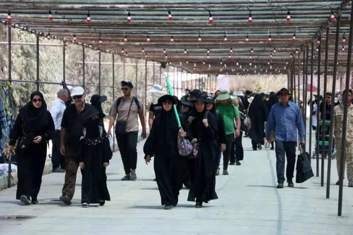 آغاز خدمات ویژه حمل‌ونقل زائران اربعین حسینی (ع) در مرز شلمچه

