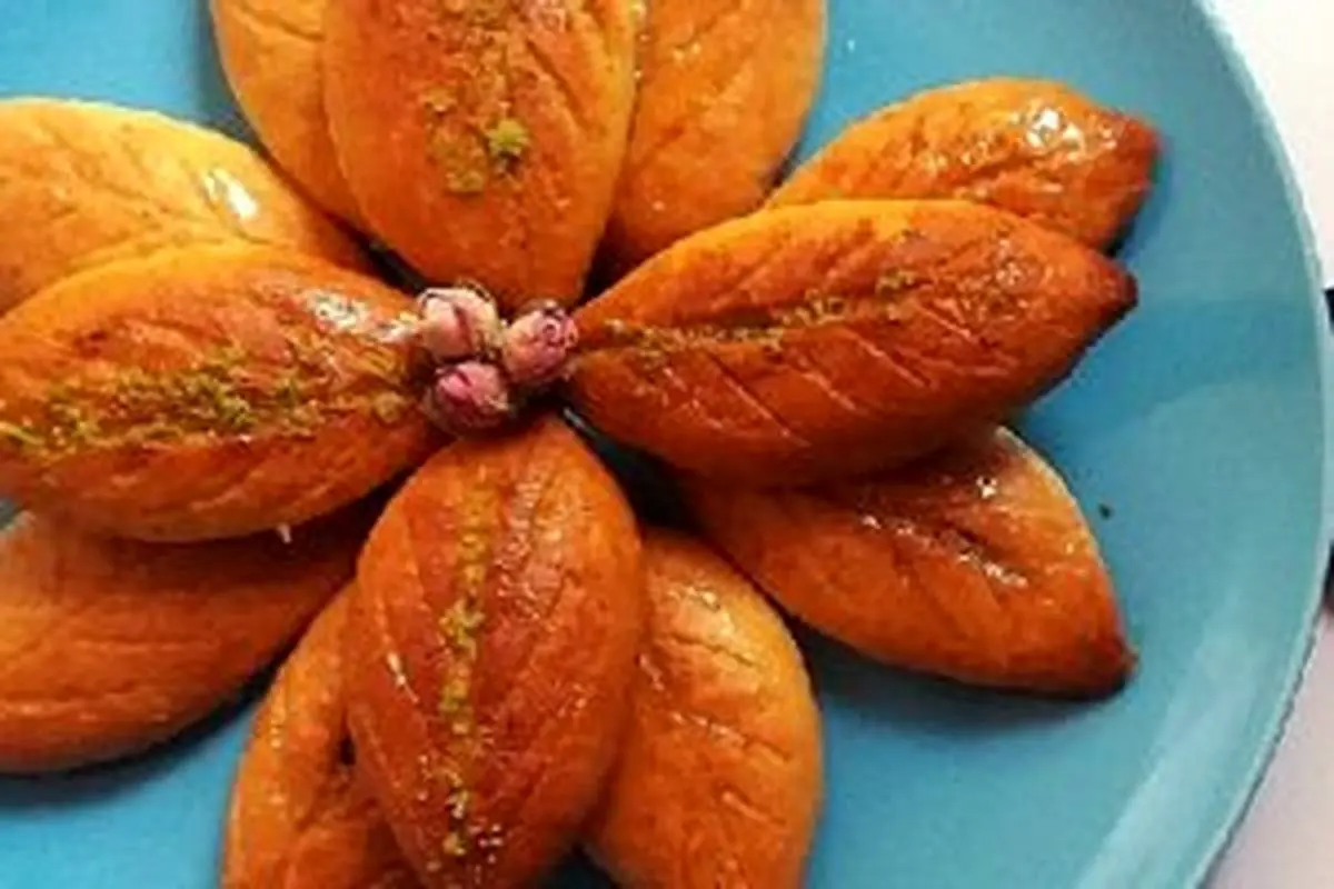 طرز تهیه شیرینی ایشلیک ترکیه ای خوشمزه و راحت