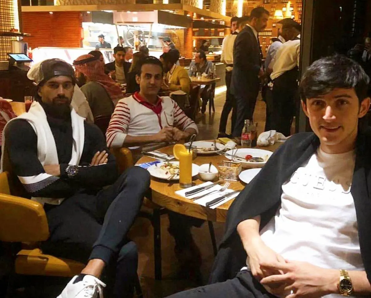 خوشگذرانی ستاره های فوتبال ایران در امارات + عکس