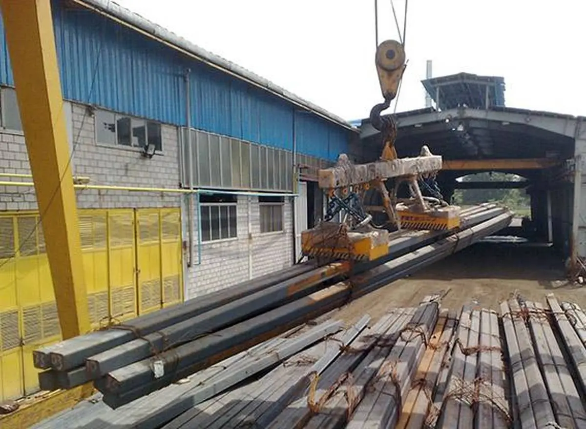 بلوک ۷.۲۶ درصدی سهام شرکت فولاد خوزستان در بورس عرضه می‌شود