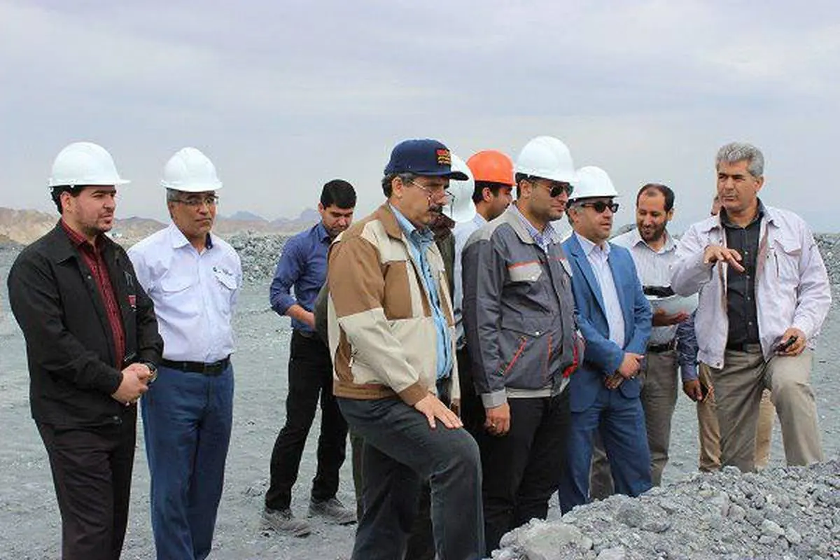 بازدید معاونت بهره برداری و اکتشافات شرکت تهیه و تولید مواد معدنی ایران از مجتمع فلات مرکزی بافق